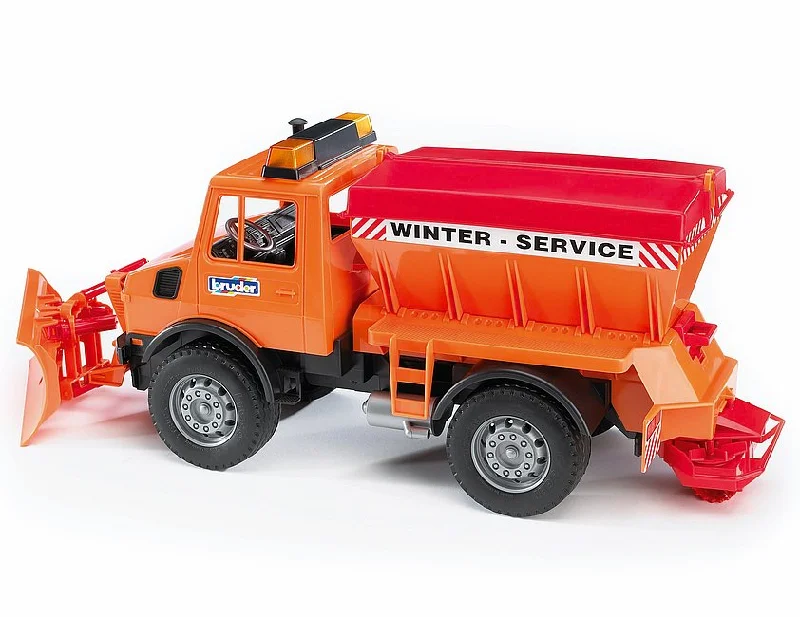 bruder MB-Unimog Winterdienst mit Schneepflug