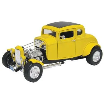 Model 1932 Ford Hot Rod Yellow